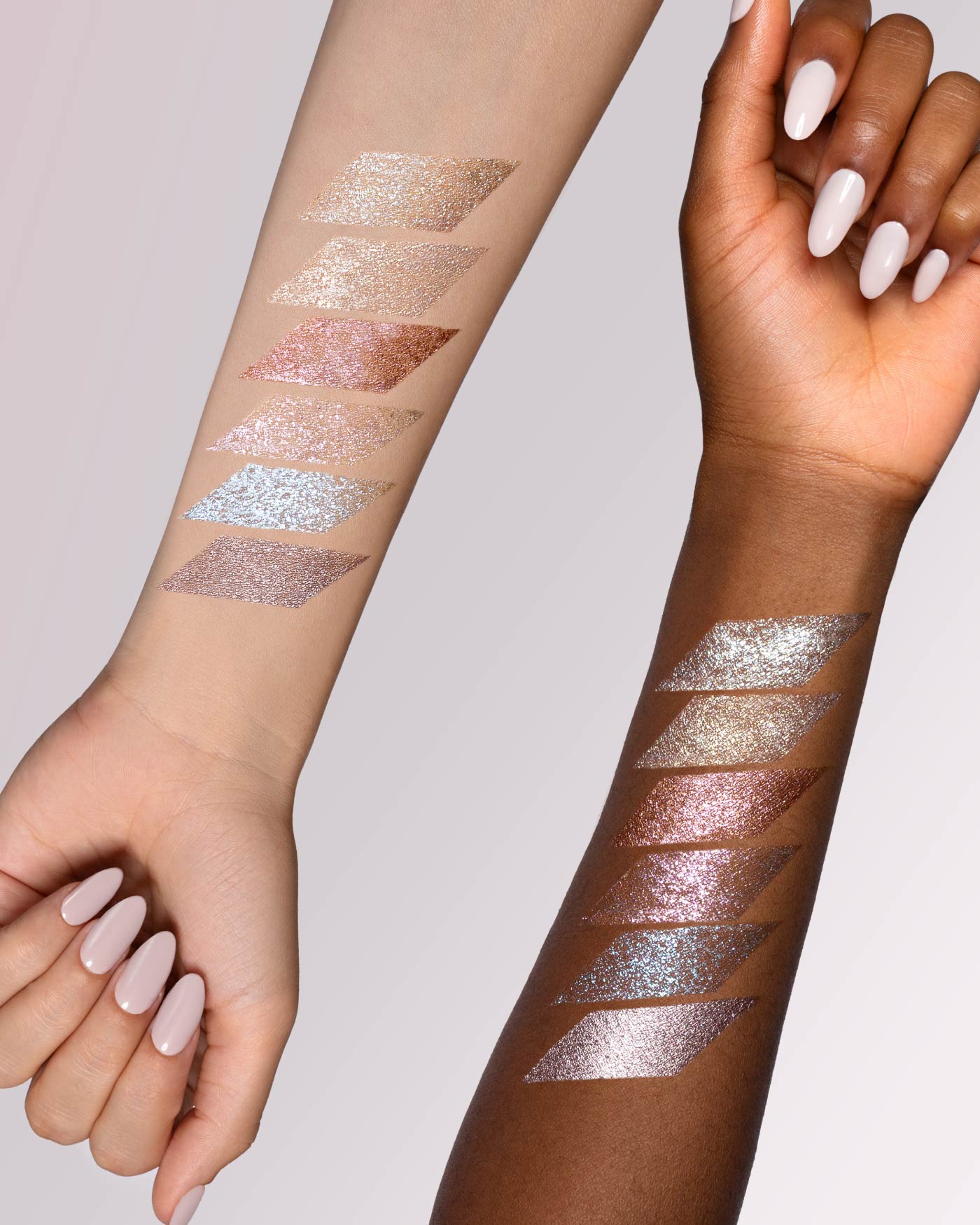 CHROMO THERAPY LIQUID EYESHADOW - 02 - Anesthetic Glow - Astra Make-Up