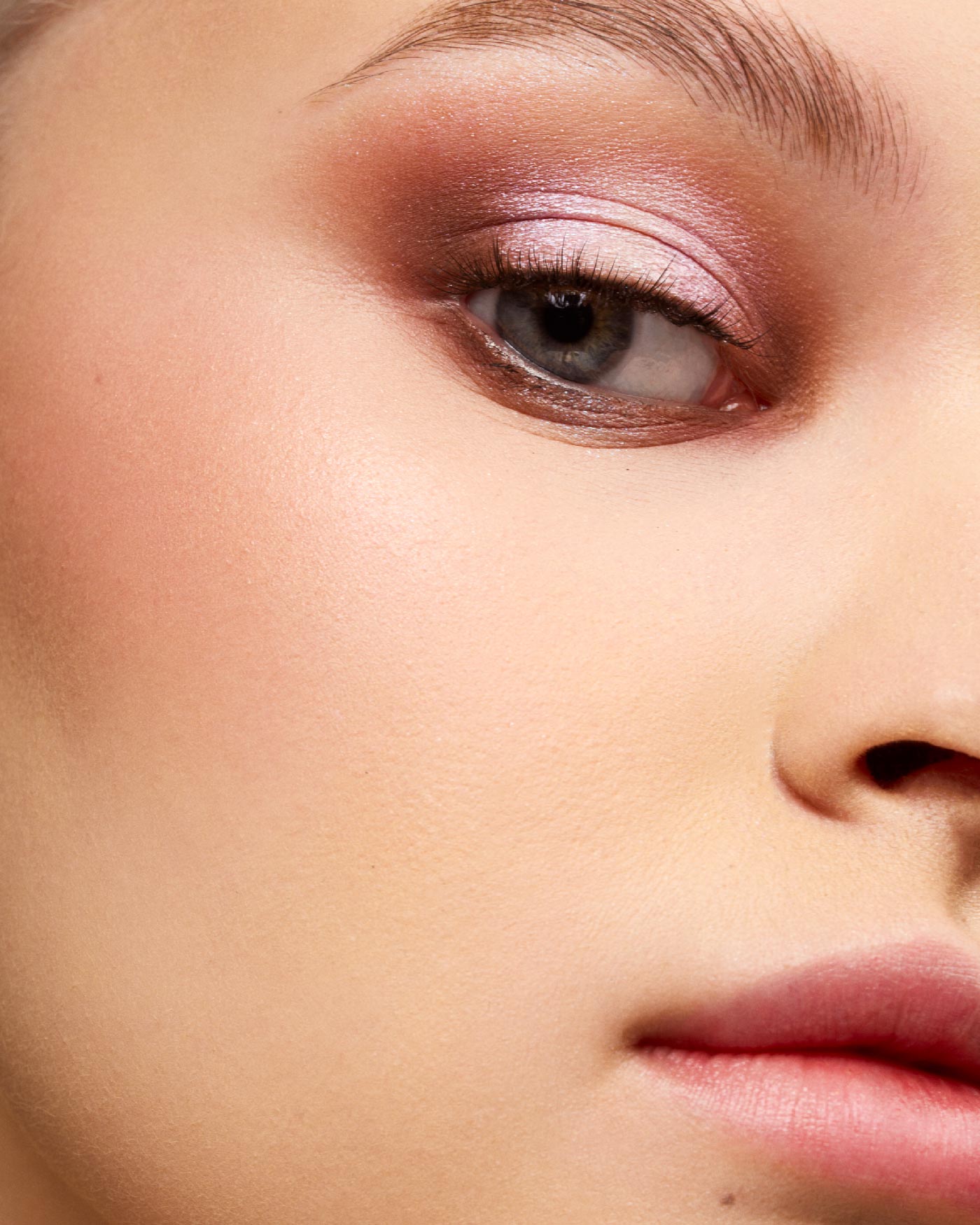 PRIVATE DREAM EYES PALETTE - 01 - Garden - Astra Make-Up