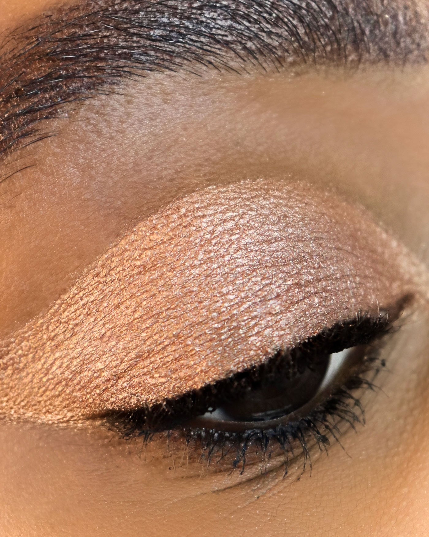 COLOR IDOL - 03 - Polka Bronze - Astra Make-Up