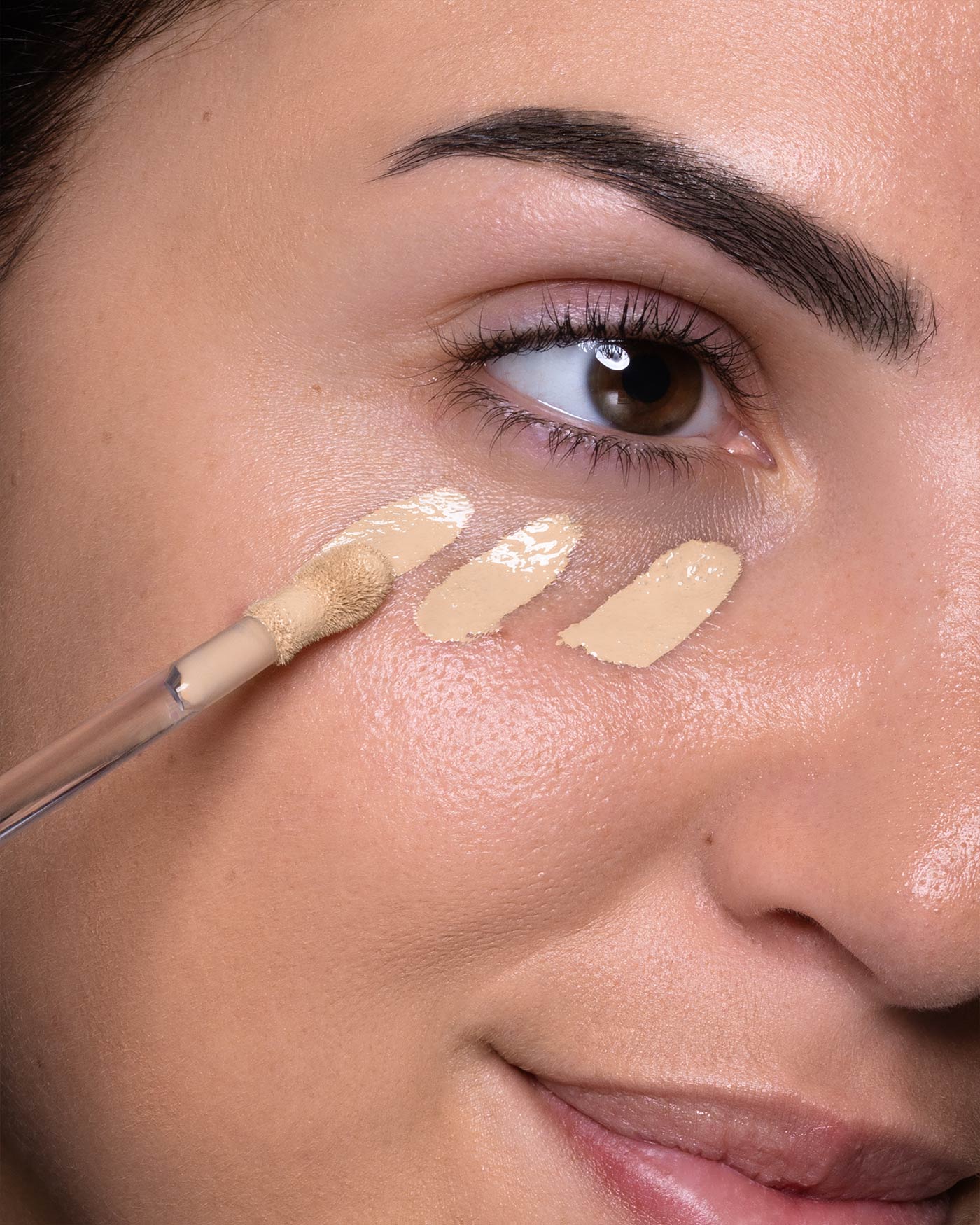 FLUID CONCEALER SERUM - 03 - Mid (FCS) - Astra Make-Up