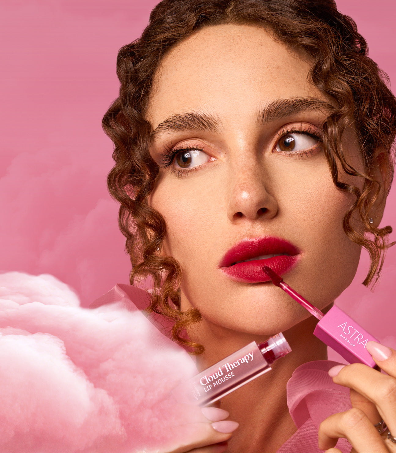 Hero-Banner-Cloud-Fair-Mobile.jpg - Astra Make-Up