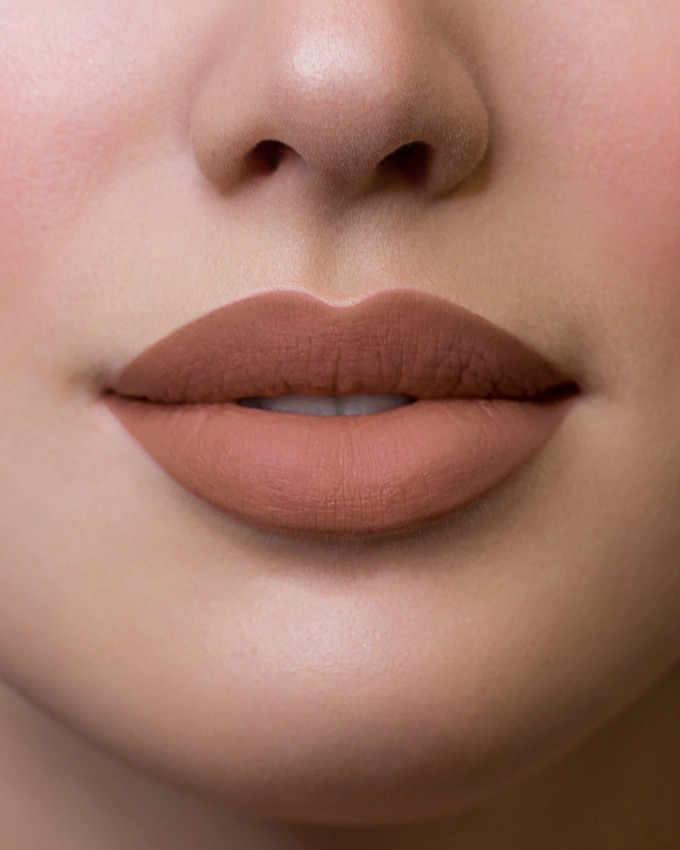 HYPNOTIZE LIQUID LIPSTICK - Colorazioni in Promozione - 21 - Hope-timistic - Astra Make-Up