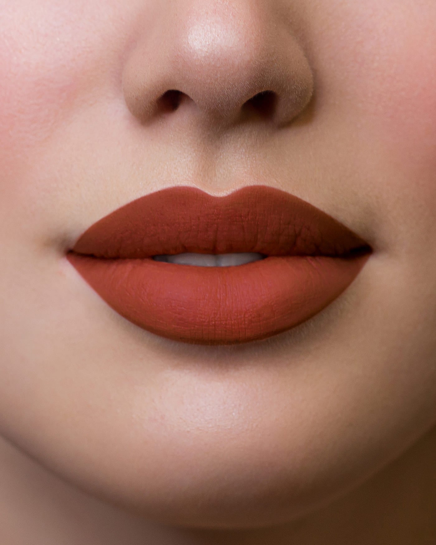 HYPNOTIZE LIQUID LIPSTICK - Colorazioni in Promozione - 24 - Game Changer - Astra Make-Up